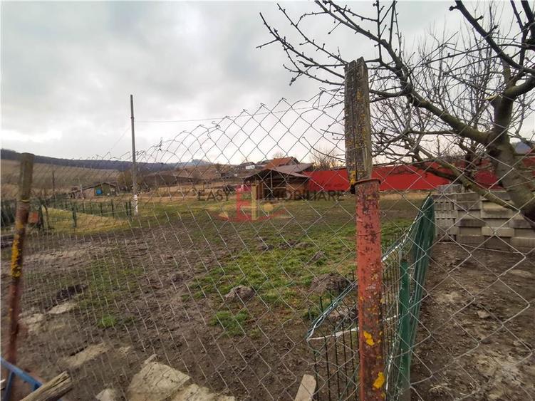 Casa 3 camere,2 bai,7 km de centrul orasului,Bardesti,Targu Mures