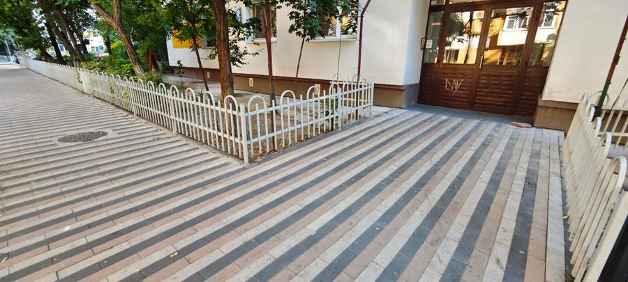 Proprietar vand apartament 2 camere decomandat, 51 mp, loc parcare, Str. Barnova