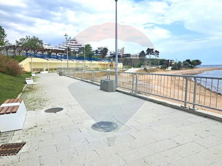Teren Cap Aurora/ Mangalia situat pe plaja, desch. la faleza la mare