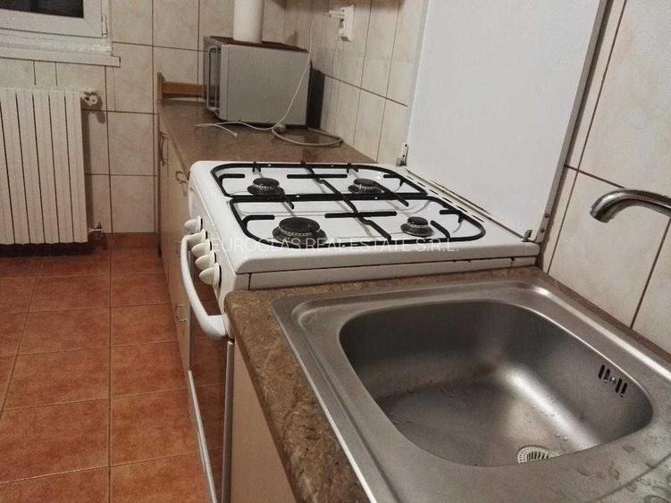 Apartament 2 camere - Tomis II - 77.000 euro (cod E11+E12) - 5