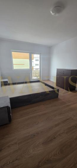 Apartament cu 2 dormitoare,Zona Sud,etaj 3