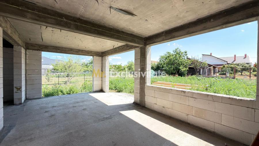 Casă in construcție P+M, Teren 565 mp - Str. George Enescu - Carei