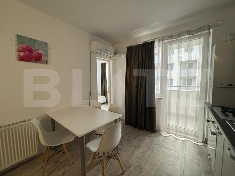 Apartament cu 3 camere, 47 mp, parcare subterana, zona Vivo