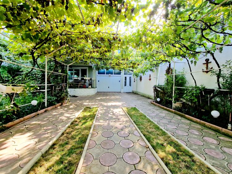 Proprietate lângă plaja Eforie Sud de vânzare