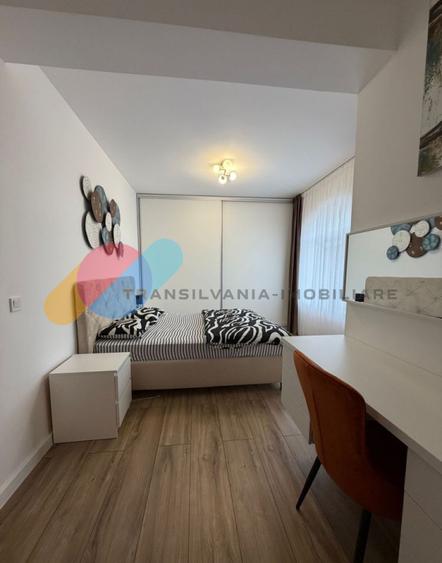 Casă modernă, 5 camere, teren 400mp–Dezmir