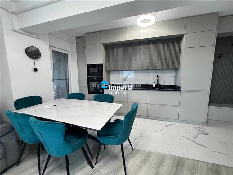 Apartament 4 cam, open space, supr 93 mp, zona Tatarasi - 2 Baieti - 3
