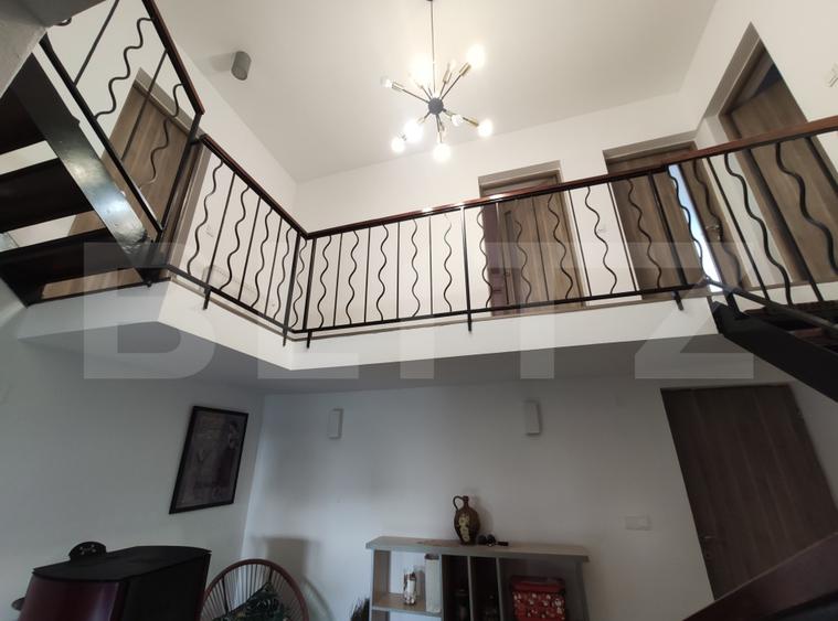 Casa cu 7 camere, 250 mp, curte, zona Dorolt