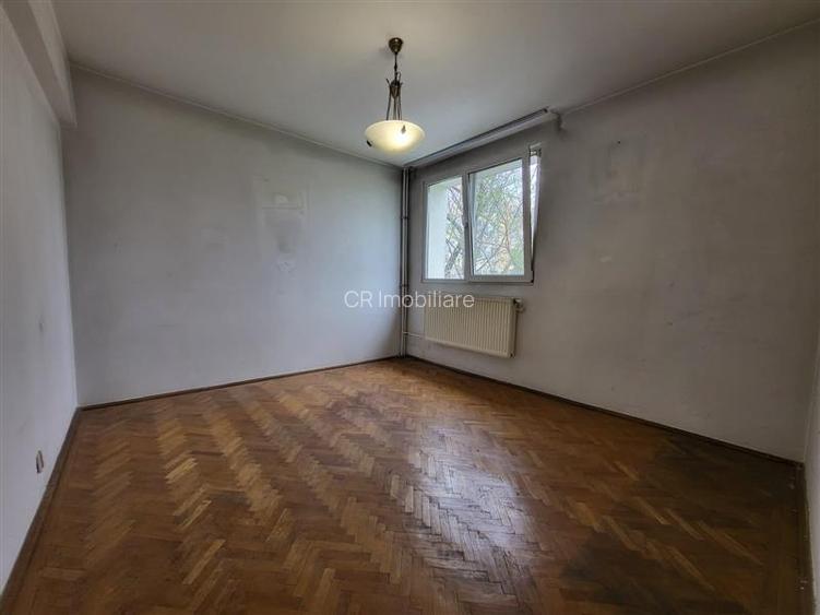Apartament de 4 camere metrou Nicolae Grigorescu parc A.I.Cuza - 3