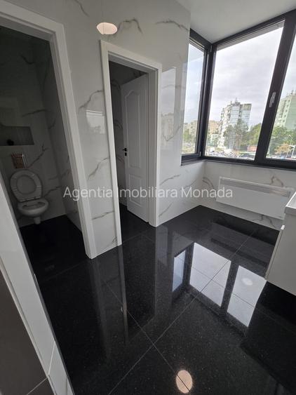 Cladire de inchiriat SPATIU COMERCIAL (clinica medicala , birouri , etc)