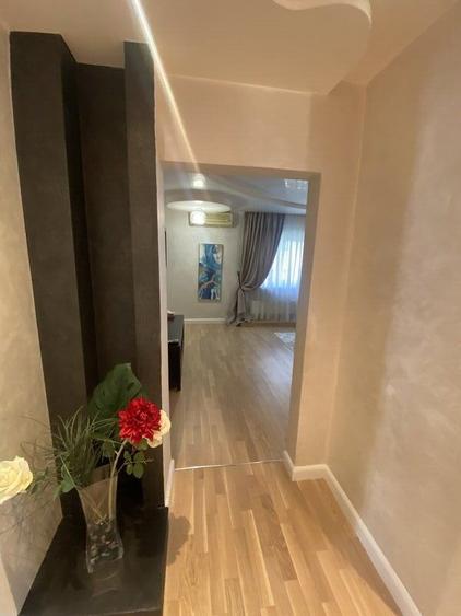 De Închiriat Apartament 3 Camere Decebal, Renovat, Aproape, de Metrou