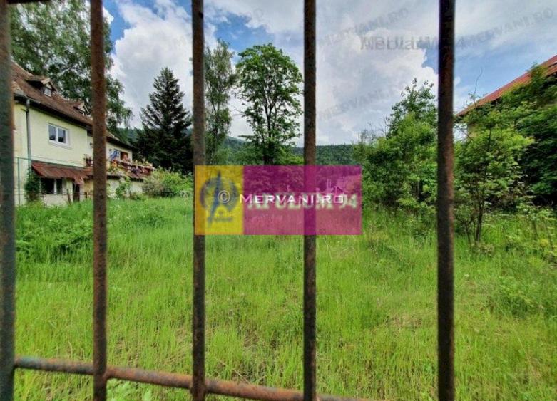 Teren de vânzare in Bușteni (zona Ultracentrală)