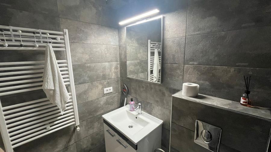 REA1025409 Apartament 3 camere I Vitan barzesti