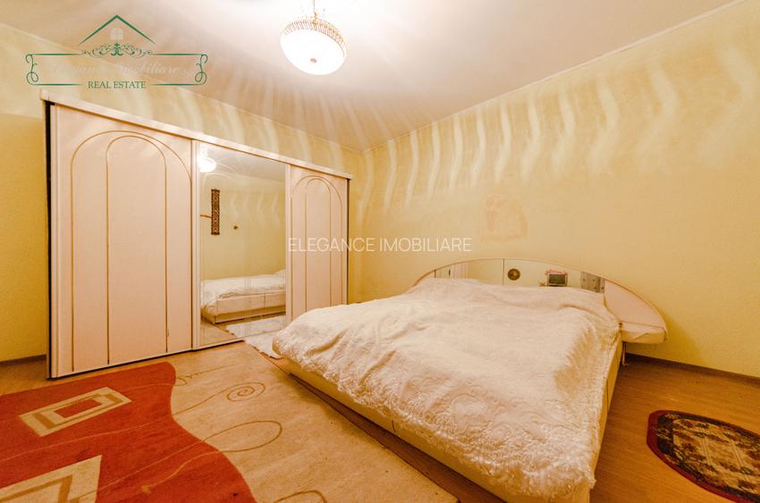 Apartament spațios cu 4 camere și centrală proprie, zona Centrala, Arad - 2