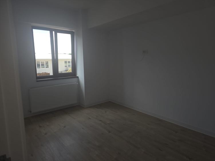 Complex Soleia: apartament 3 camere 74mp +gradina+boxa+parcare