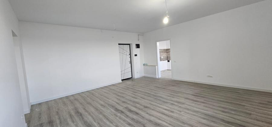 Apartament 2 camere cu curte de 85 mp in complexul Green Garden.