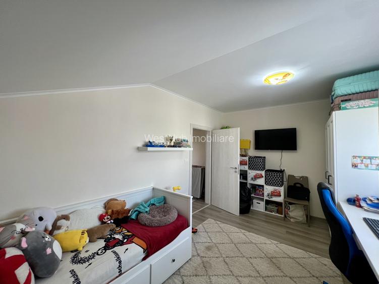Casa individuala, 3 camere, 82 mp utili, 250 mp teren - Giroc - 7