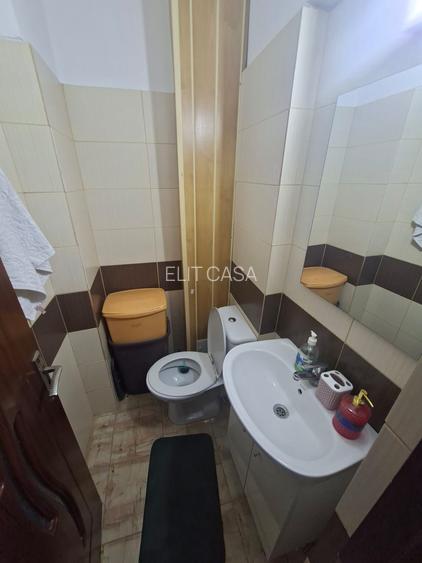 Apartament cu 3 camere, decomandat, etajul 4/8, zona Pacurari - 12