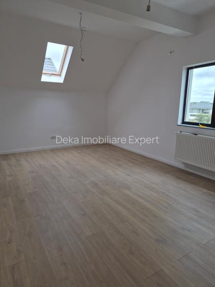 Vilă elegantă cu 5 camere si 3 bai + mansarda + garaj  – Zona Cristalului - 33