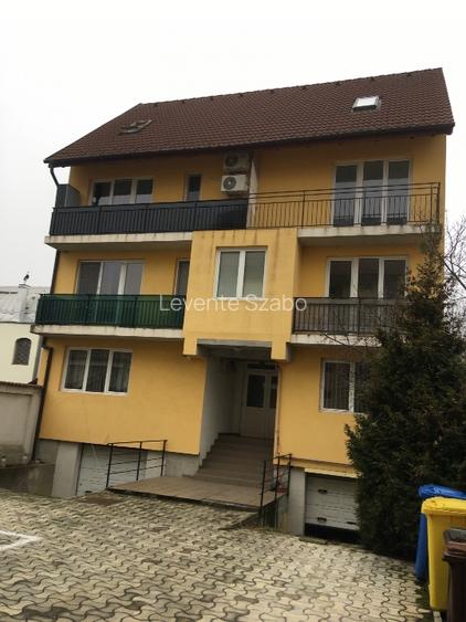 Închiriez apartament 2 camere la vila  - 4