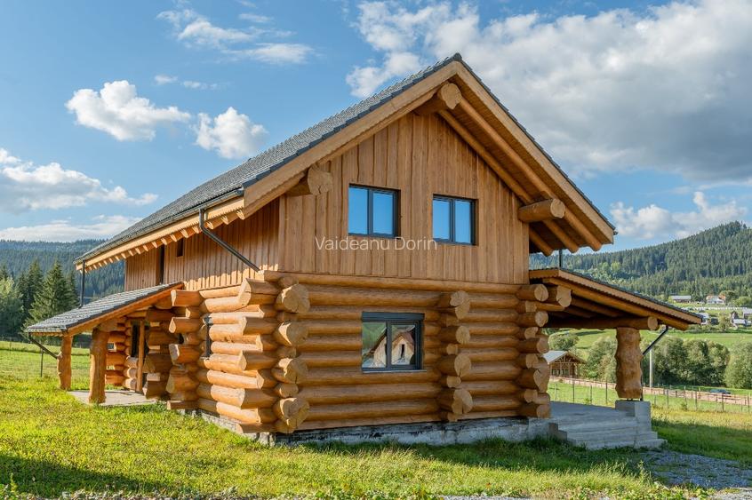 Casă din bușteni masivi | 180 mp | teren 2.440 mp | Vatra Dornei - 3