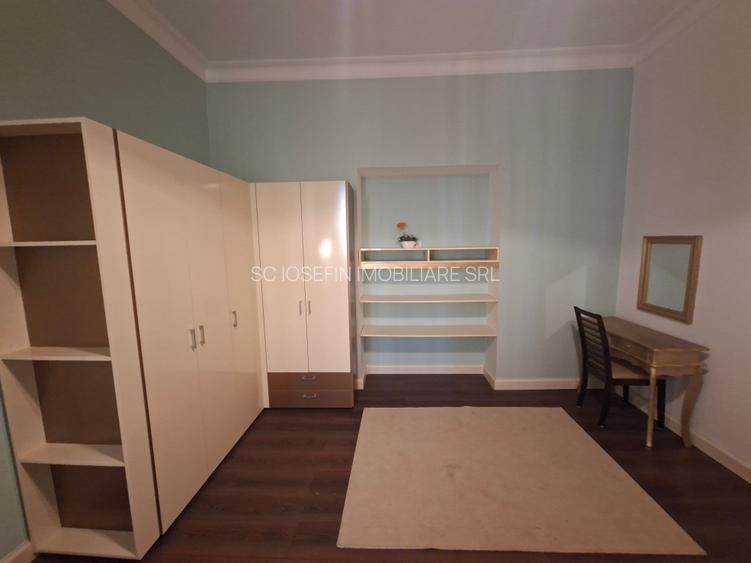 Apartament renovat in cladire istorica - 15