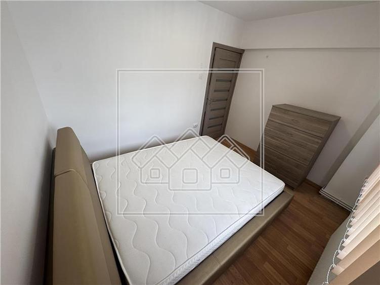 Apartament de inchiriat in Sibiu - 2 camere - decomandat zona buna