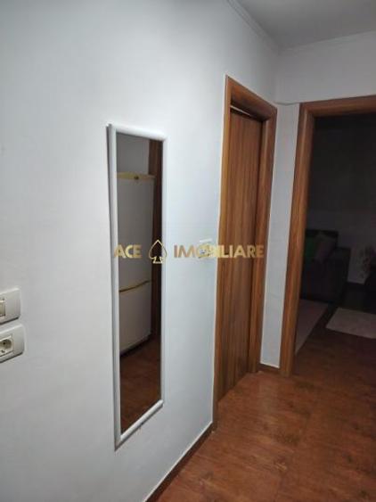 Garsoniera de vanzare | Basarabia | Metrou |Renovat | Bloc izolat 1982