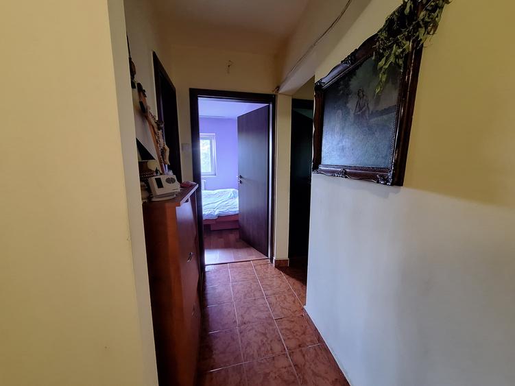 Apartament 3 camere | super oferta |decomandat etaj 3 | Aradului