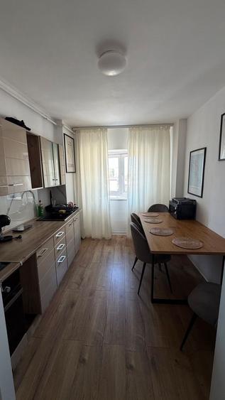 4 Camere l 2 Bai l Str.Zizinului l Boxa