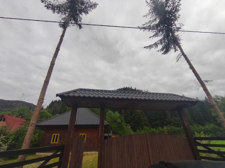 Casa de vacanta , zona Soarecului , Marginea