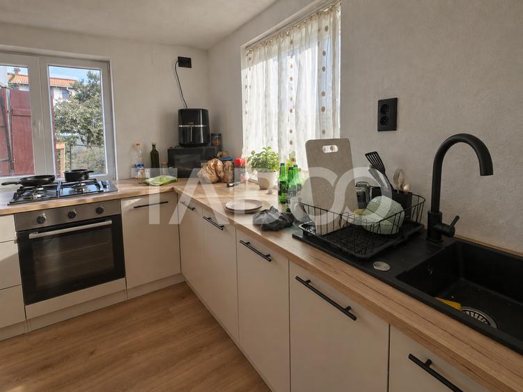 Casa de vanzare in Ocna Sibiului – liniste natura si gradina