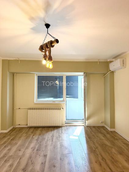 UNIRII - ROND ALBA IULIA / APARTAMENT LUMINOS DECOMANDAT / 2 BALCOANE / 1991