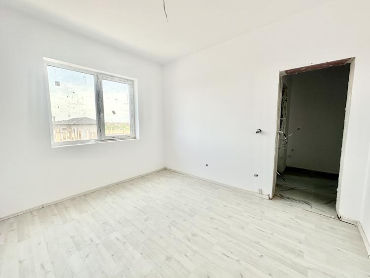 Apartament 3 camere, 2 bai - 75 mp util - balcon 10 mp– Calea Urseni