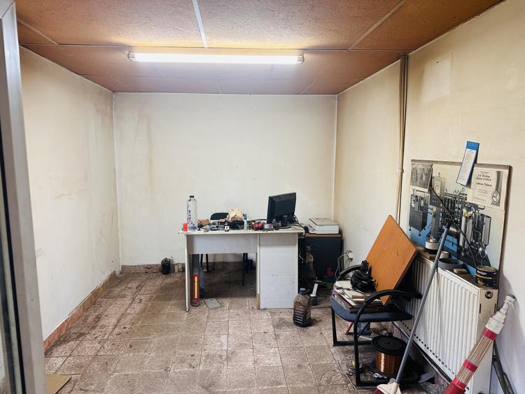 Hala industriala în Bragadiru, 600 mp , 1380 mp curte