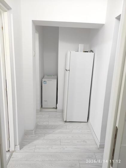 Garsoniera 25mp ultrafinisata mobilata zona Unitatea Militara 45000eur neg