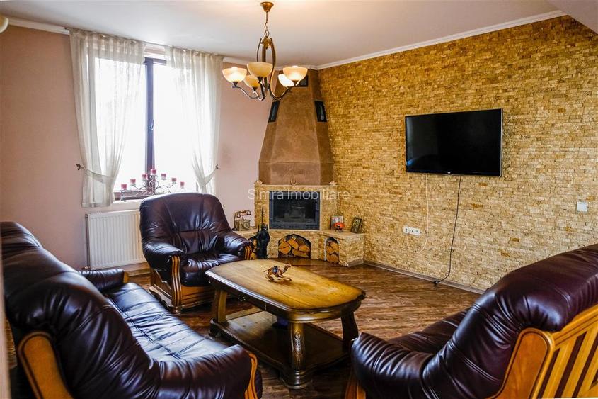Casa de vanzare  cu teren de 722 mp in Sanmartin - 21