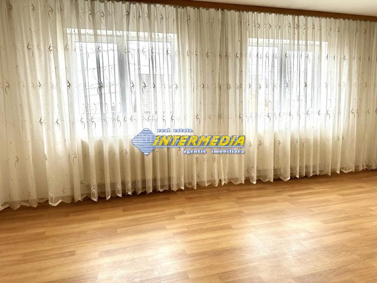 Apartament 3 camere de vanzare Alba Iulia Bloc Nou cu garaj etaj 1 - 8