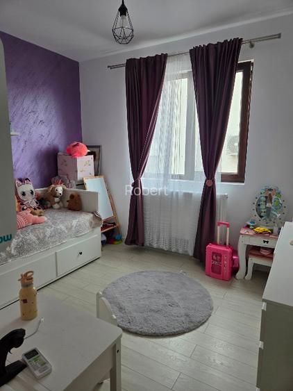 Proprietar-vand casa oras pantelimon