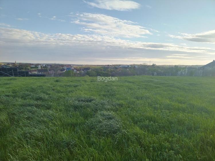 Vand casa cu teren generos in zona Baile 1Mai - 11