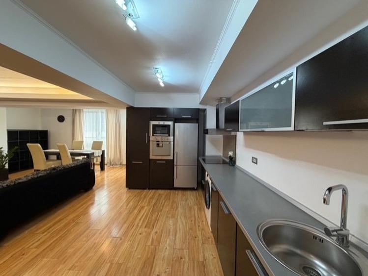 Apartament 3 camere Herastrau