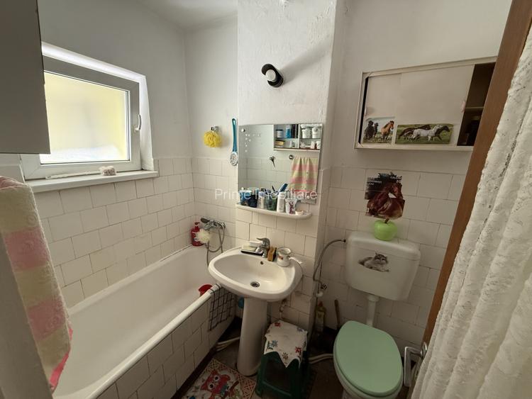 Apartament de vanzare 2 Camere | Etaj 1 | 2 Balcoane | De renovat | Zona Cloșca - 2