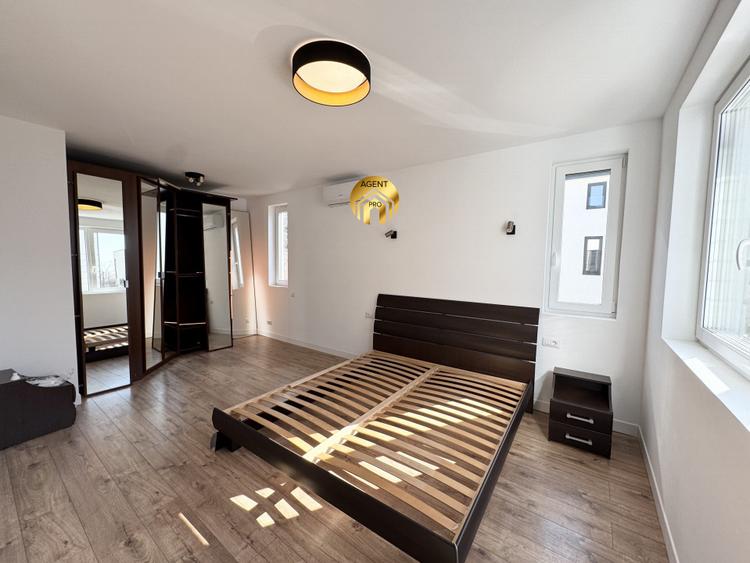 Complex NOU 8 case P+1+M - 5 camere - Otopeni - Ferme