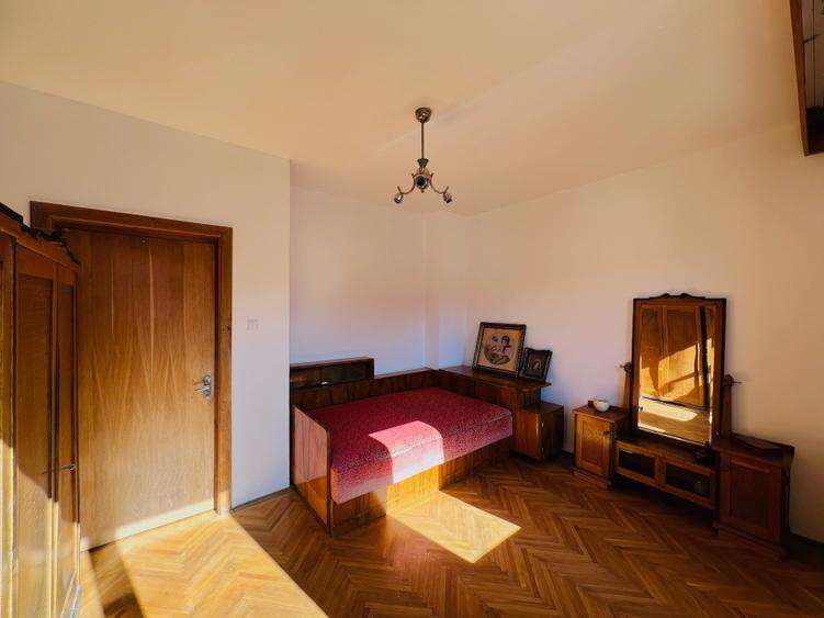 Vila generoasa in centrul istoric