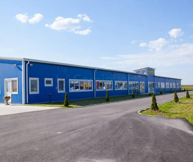 Spatiu industrial de vanzare in Biharia, hala 1200 mp si 23772 mp teren