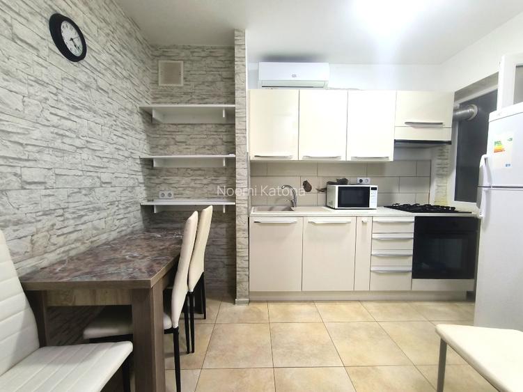 Apartament  3 camere, loc de parcare inclus, Zona Piața Mică  - 4