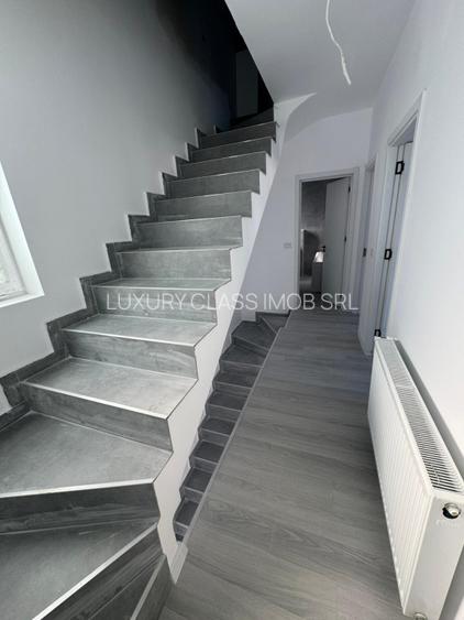 Casa/Vila/Ansamblu Rezidential/P+1+M/Id nr 11 - 9