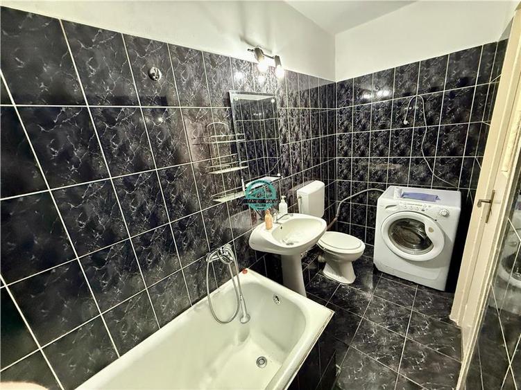 Apartament cu 2 camere de vanzare, decomandat, in Tudor str. Infratirii