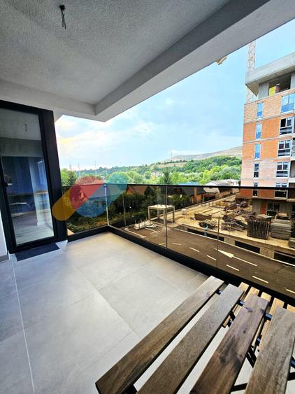 Apartament 3 camere | 64 mp + logie 8 mp | Florești, Str. Tineretului
