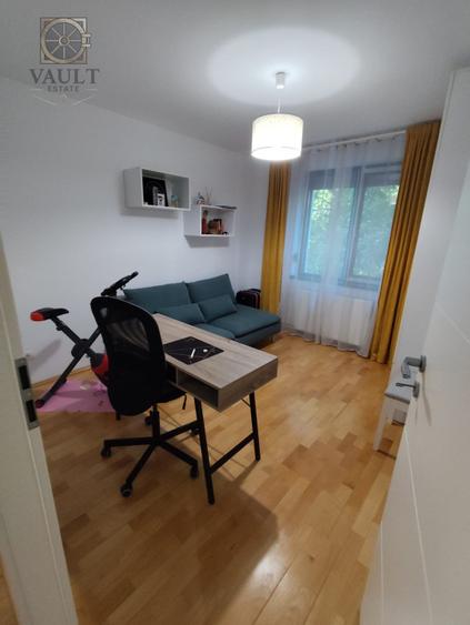 APARTAMENT 3 CAMERE-CENTRALA-2 BAI-PARCARE-MOBILAT-MARGEANULUI-BARNOVA