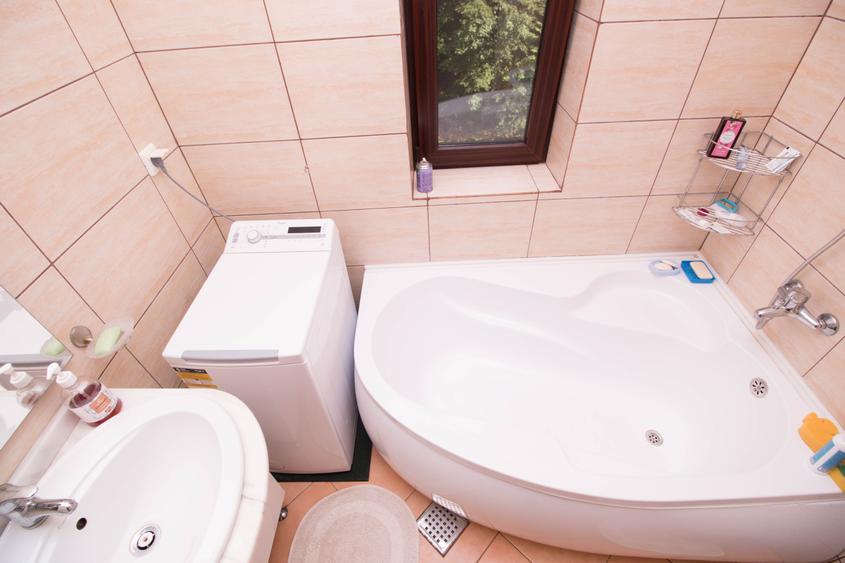 Apartament 2 camere lift si garaj